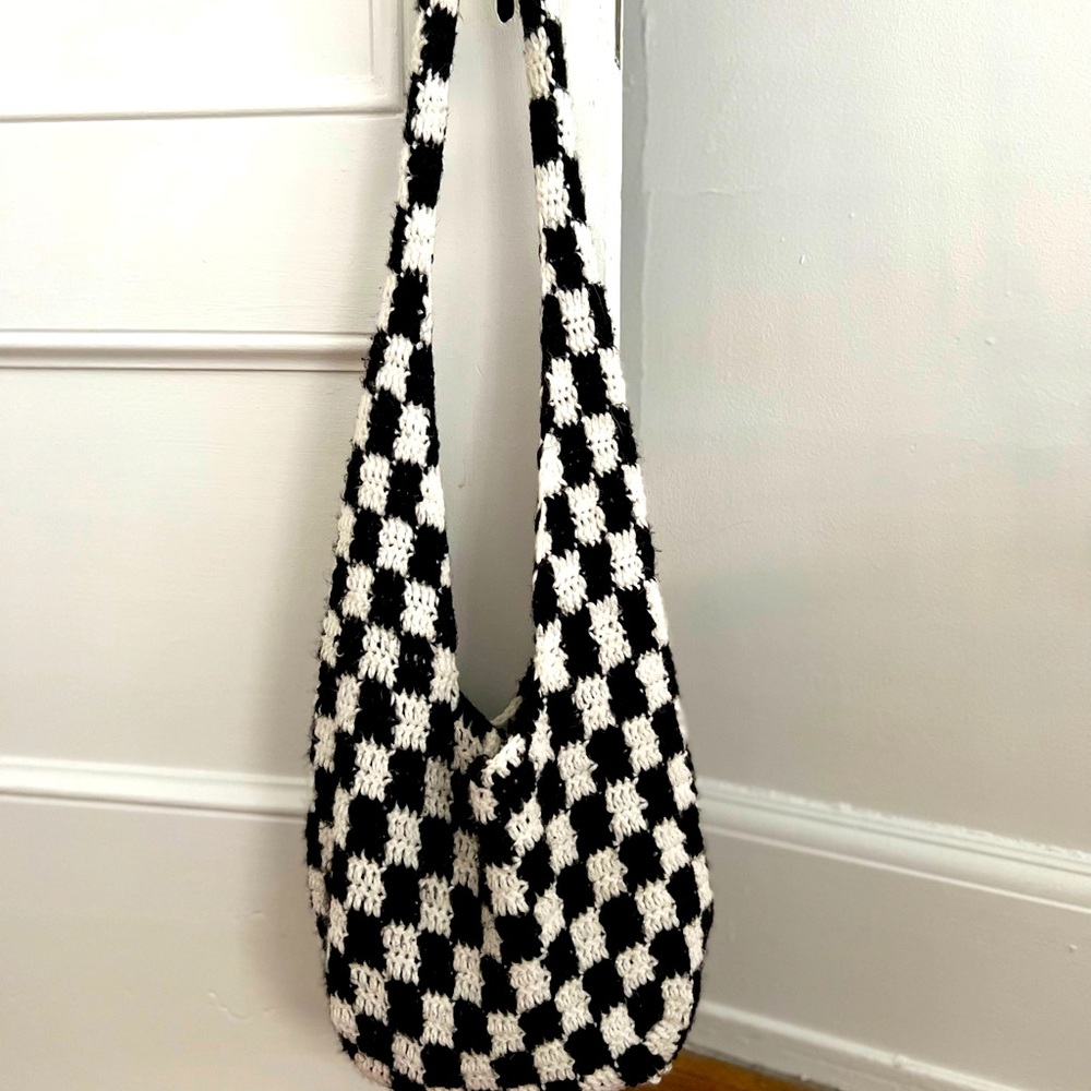 HANDMADE CROCHET BAG